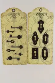 Graphic 45 Ornate Metal Keys and Keyholes