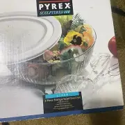 NWT Pyrex Glass Sculpted Salad Bowl Set 3 Pieces with Lid + Tongs New