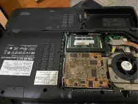 在飛比找Yahoo!奇摩拍賣優惠-華碩N81V筆記型電腦 可拆換顯示卡黑畫面零件不良品。N81