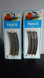 2 SEALED PACKS YES 2~ BACHMANN~N~SCALE RAILROAD CURVED TRACK 9 3/4" RADIUS 44607
