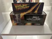 BACK TO THE FUTURE Delorean Time Machine & Doc Brown Fig Corgi CC05501 VTG RARE