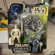 1996 Kenner Star Wars Deluxe Hoth Rebel Soldier with Anti Vehicle Laser Cannon