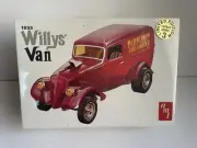 AMT 1933 Willys Van 1/25 Model Kit Sealed (S6)