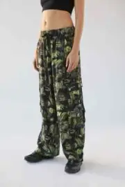 Urban Outfitters Dean Rayon Cargo Pants Size S