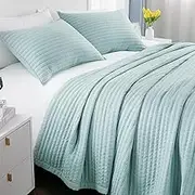 Queen Quilt Set – 90"x90" Soft Washed 3-Layer Lightweight Bedspread with Multi-Lock Quilting, Minimalist Nordic Bedding, All-Season Quilt Set for Spring & Summer (1 Quilt + 2 Pillow Shams), Green