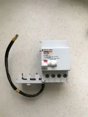 MERLIN GERIN MGV630304 Max 63A 4 POLE 30mA RCD BREAKER VIGI C60 MULTI 9