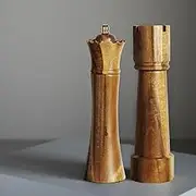 MAITTON Salt and Pepper Grinder Chess Design – Wooden Pepper Mill Set Manual Spice Grinder with Adjustable Coarseness, Refillable 20CM