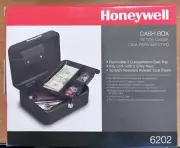Cash box locking money tray