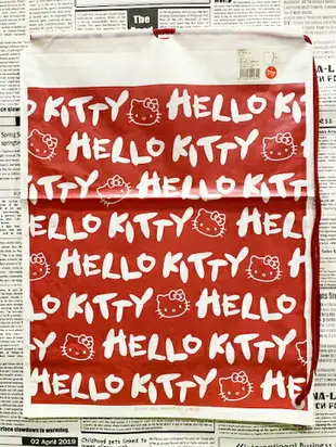 【震撼精品百貨】Hello Kitty 凱蒂貓 HELLO KITTY日本SANRIO三麗鷗KITTY縮口袋/購物袋-英文紅*92084 震撼日式精品百貨