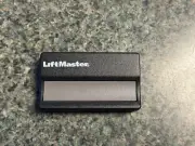 Liftmaster 81LM Garage Gate Door Opener Visor Remote Green Learn Button
