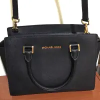 在飛比找蝦皮購物優惠-MICHAEL KORS selma 素面防刮皮革 正品 真