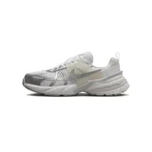 【NIKE 耐吉】W Nike V2K Run Metallic Silver 透明銀奶油 FD0736-104(女鞋 慢跑鞋 運動鞋 休閒鞋 復古)