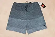 Quicksilver 2-in-1 Men's 7" Lined Shorts Boardshorts $80 NEW M