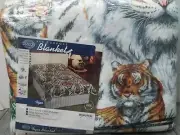 N.O.S Beacon Animal print Tiger Blanket ''Tyger '' 72x90 Twin / Full U.S.A