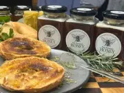 Pure Tasmanian Eucalyptus Honey, 1.5 kg, 3 X 500gram Glass Jars