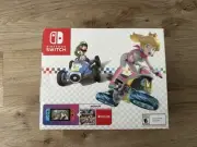 Nintendo Switch: Mario Kart 8 Deluxe Bundle - Multi