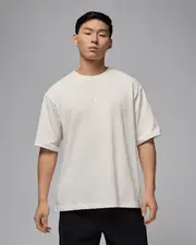 Jordan Flight Essentials Men's Oversized T-Shirt