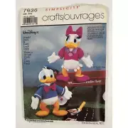 7636 Simplicity Sew Pattern VTG 80s Walt Disney Donald & Daisy Duck Doll 18 inch