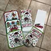 Christmas Hand Towels (2) Potholders (3) Oven Mitt (1) Christmas Linen Set G-S27