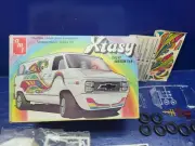 AMT Chevy Custom Van Xtasy 1/25 Scale Model Kit T401 New/open Box