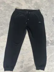 Men’s NWT sweatpants BooHoo size 4 XL