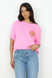 CHARLIE HOLIDAY Energy Boyfriend Tee Pink