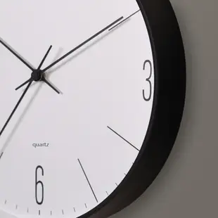 Desrochers｜BAUHAUS 靜音壁鐘 30cm 德國雜誌推薦款 靜音時鐘 壁鐘 數字 台灣製造