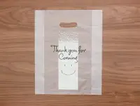 在飛比找樂天市場購物網優惠-【D-DE22】100入霧面微笑手提袋 吐司袋 塑膠袋批發 