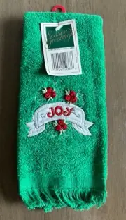 Vintage Christmas JOY Applique Embroidered Fingertip Towel NEW