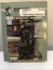 Warriors 35127 1/35 scale WWII Fallschirmjager Ardennes 1945 resin figure