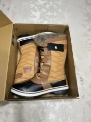 NWT Women US Size 8,5 Sorel Tofino II Waterproof Curry, Fawn Snow Boots Reg.$190
