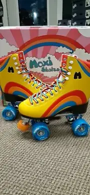 Moxi Rainbow Rider Roller Skates Yellow Size Jr. 3 Children's Kid's New in Box