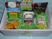 TOP OF THE MORNING IRISH GIFT BASKET Food & More Assortment Gift Box Set Ireland