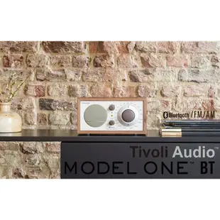 蝦幣十倍送【Tivoli Audio】 Model One BT AM/FM 藍芽桌上型收音機(黑木紋)