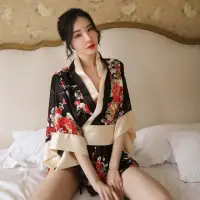 在飛比找momo購物網優惠-【BoBo 女人香】日本和服 角色扮演 日式櫻花浴衣 情趣制