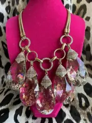 Betsey Johnson Marie Antoinette Speckled Rose Gold LARGE Crystal Drop Necklace