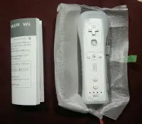 在飛比找Yahoo!奇摩拍賣優惠-wii 右手 wii u可用 (原廠全新裸裝)內建強化器 特