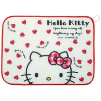 在飛比找PChome24h購物優惠-Hello Kitty 方形網狀圓角吸水桌墊 (白紅.愛心)
