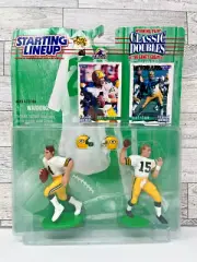 1997 Starting Lineup Classic Doubles Brett Favre & Bart Starr Action Figures