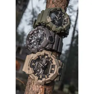 CASIO G-SHOCK 軍用手錶/賽車錶/運動錶/學生錶/機能手錶/絕對強悍電子錶 橄欖綠色GA700UC正品保證