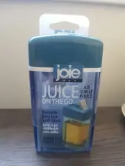 Joie Juice On The Go Reusable Plastic Juice Box Container Straw Blue 6.25 Oz