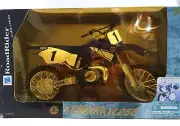 NewRay 1:6 Scale Yamaha YZ250 Diecast Motorcycle Replica, LAST ONE