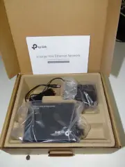TP-Link MC200CM(UN) Gigabit RJ45 to Gigabit Multi-Mode SC Fiber Media Converter