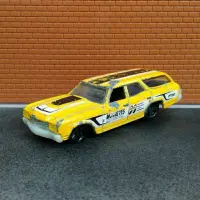 在飛比找蝦皮購物優惠-Hot Wheels Chevelle SS Wagon 壓