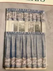 NEW Ashley Cooper Curtains FIRST SNOW Snowmen 1 Pair of Tiers & Valance