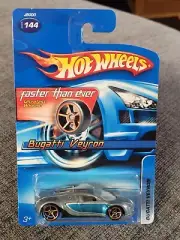 Hot Wheels ~2006 FTE #144 Bugatti Veyron Blue/Silver Carded 1/64