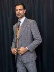 NWT 42R MENS BROWN 2 BUTTON 3PC COMPOSE SUIT DB VEST,MODERN FIT, 2 SIDE VENT