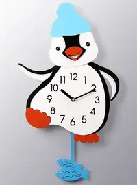 在飛比找Yahoo!奇摩拍賣優惠-歐式 可愛企鵝造型掛鐘 動物小企鵝鐘擺時鐘木質牆鐘造型鐘壁掛