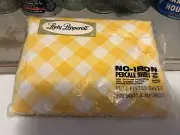 Vintage Lady Pepperell Yellow No-Iron Percale FULL Fitted Sheet New NOW