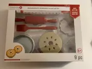 9 Piece Pie Baking Kit